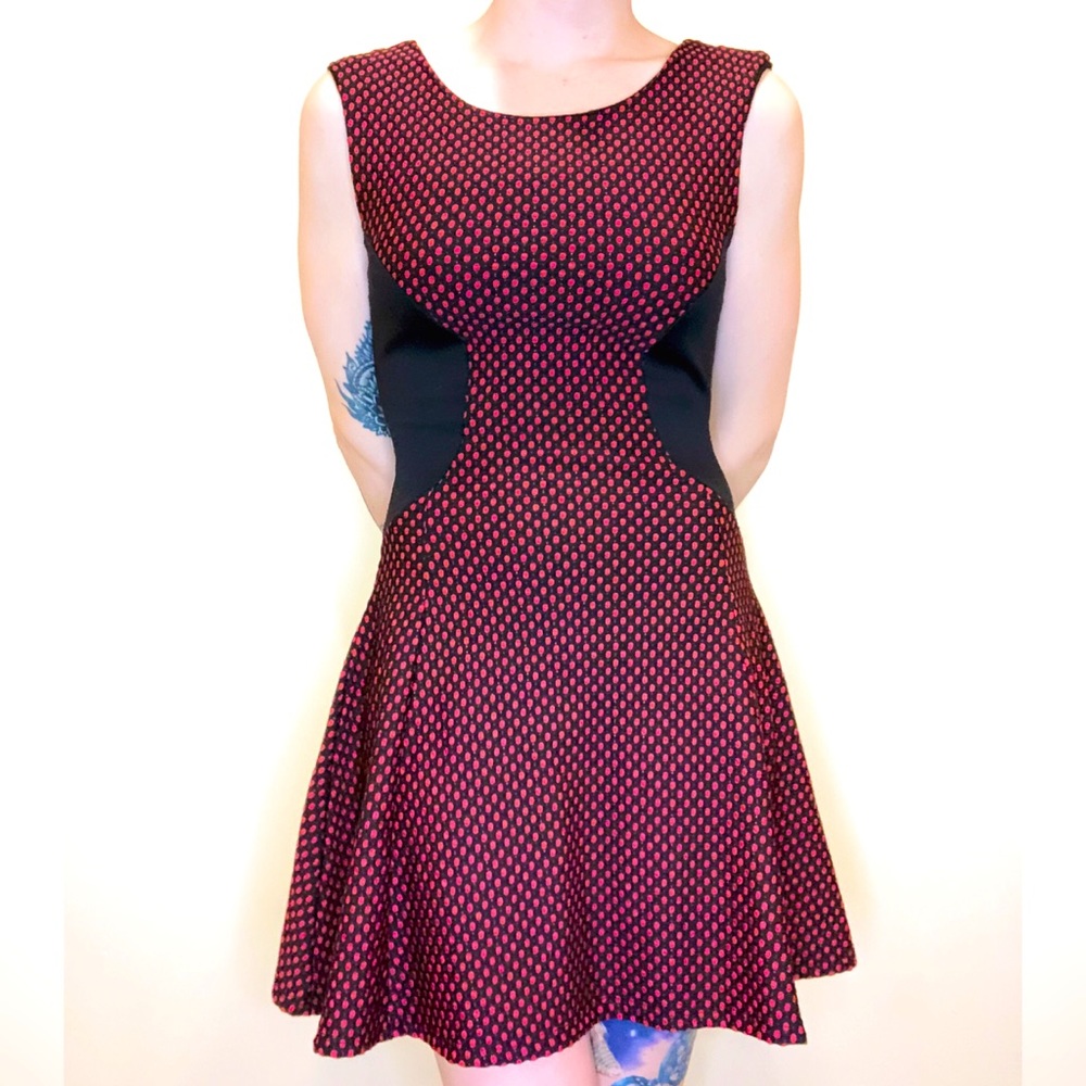 Reversible A-Line Sleeveless Pinup Skater Dress - Picture 2 of 7